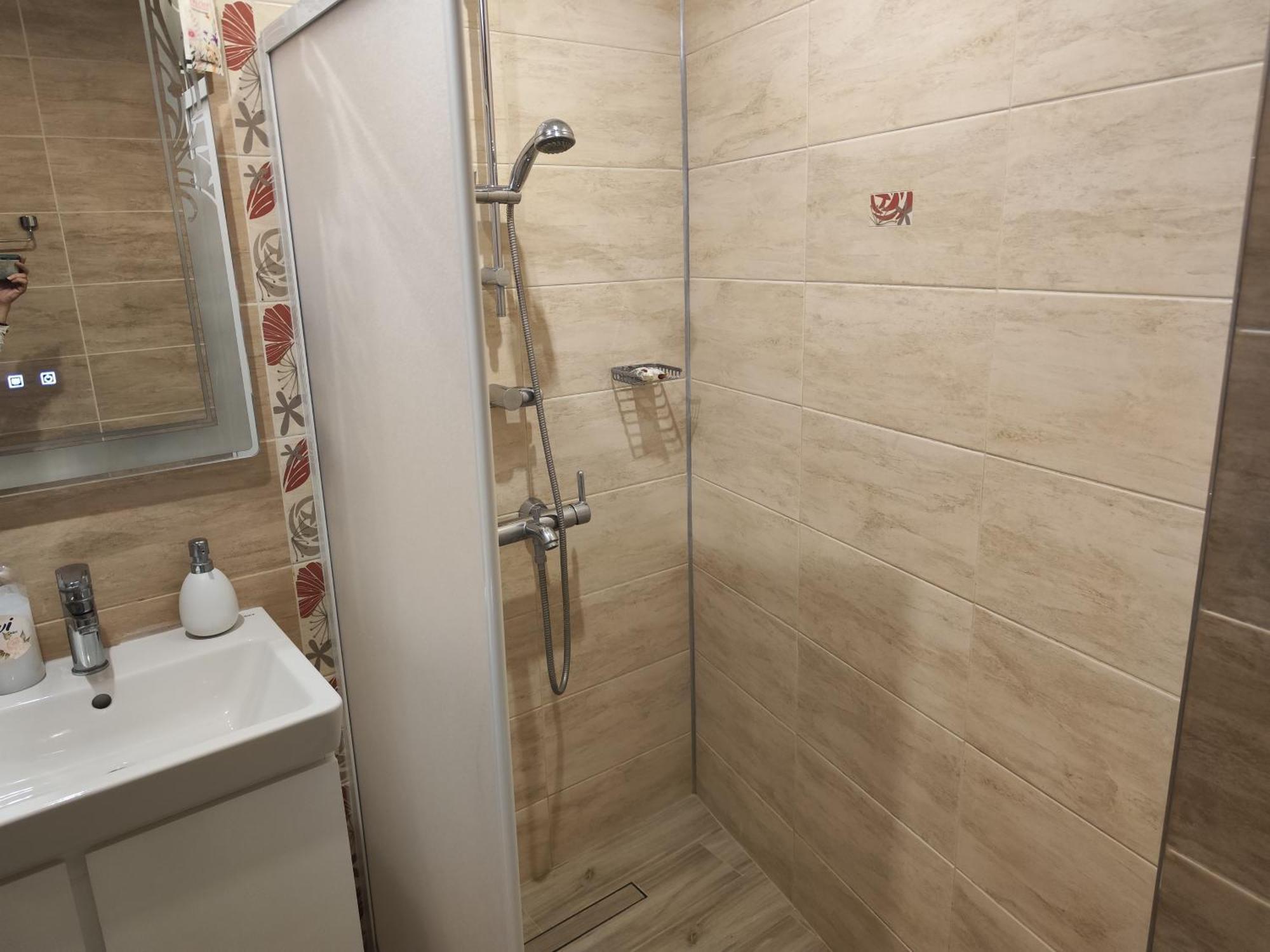Art Apartment Kiril And Metodi Square بورغاس المظهر الخارجي الصورة